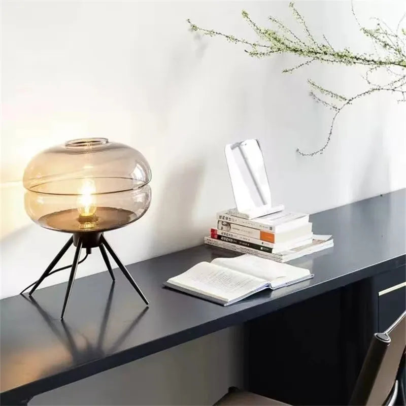 Italienische Glas-Tischlampe LED – Luxus Ecklampe für Schlafzimmer & Wohnzimmer -  Allround Solutions B&B