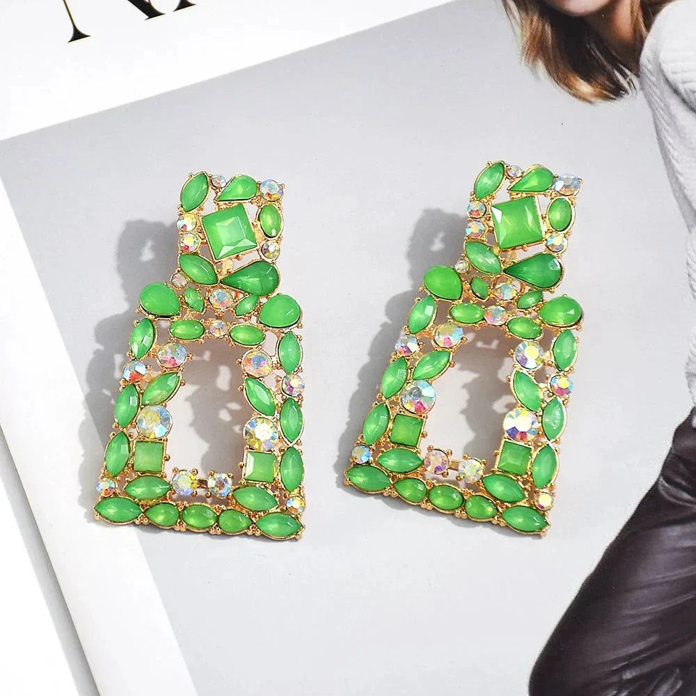 Trendigen Ohrringe – Geometrisches Design mit funkelndem Charme ✨ -  Allround Solutions B&B