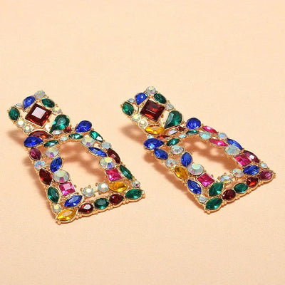 Trendigen Ohrringe – Geometrisches Design mit funkelndem Charme ✨ -  Allround Solutions B&B