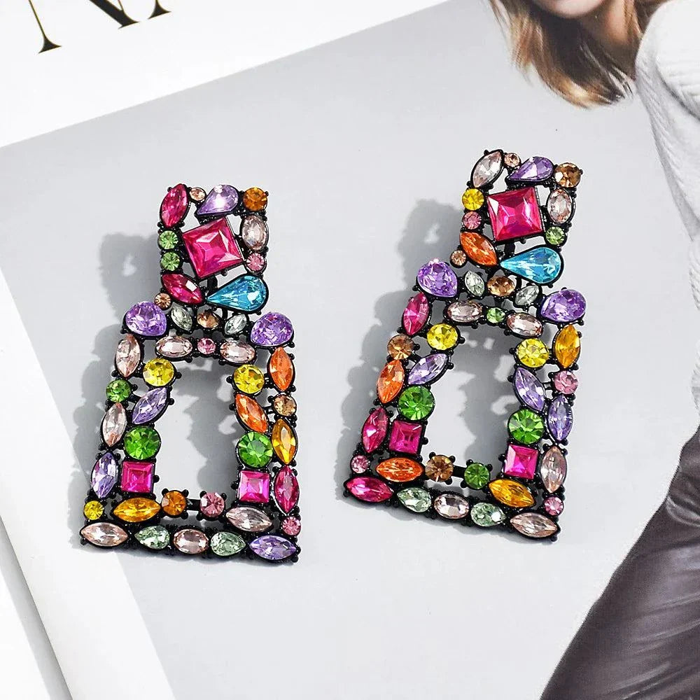 Trendigen Ohrringe – Geometrisches Design mit funkelndem Charme ✨ -  Allround Solutions B&B